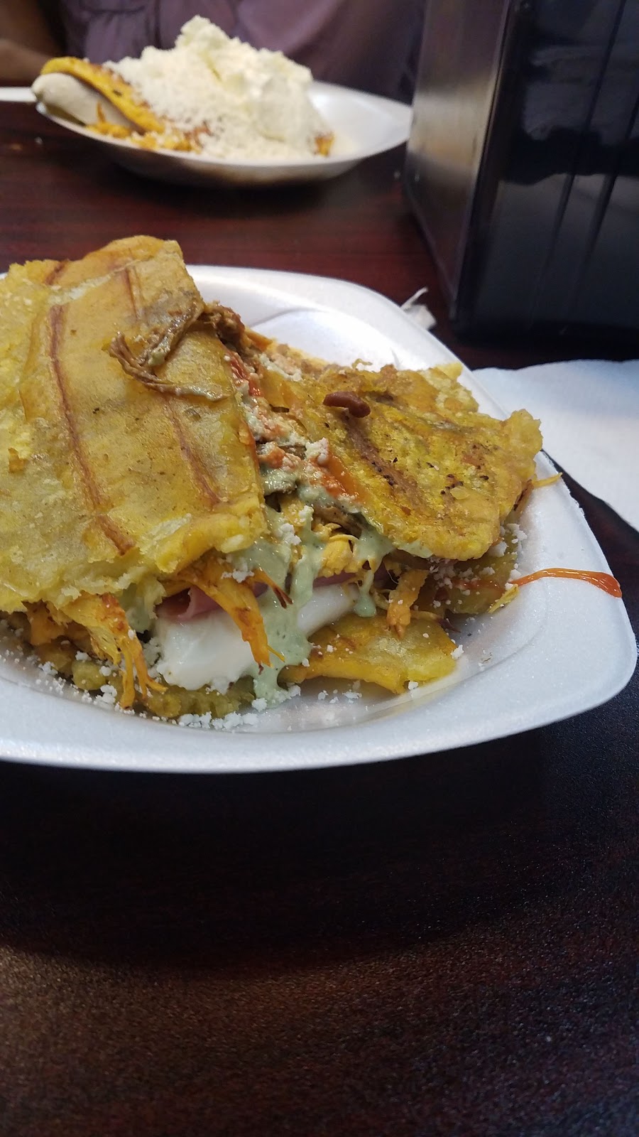 Frank Cachapas | restaurant | 16050 Pines Blvd, Pembroke Pines, FL 33027, USA | 7543173433 OR +1 754-317-3433