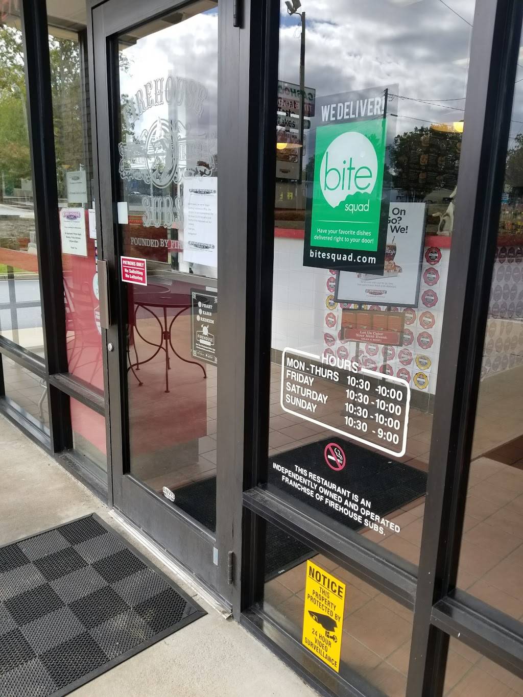 Firehouse Subs | meal delivery | 3023 Wade Hampton Blvd a, Taylors, SC 29687, USA | 8642926887 OR +1 864-292-6887