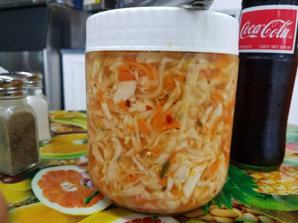 Mercedes Kitchen | restaurant | 15825 Bellaire Blvd a, Houston, TX 77083, USA | 7138854626 OR +1 713-885-4626