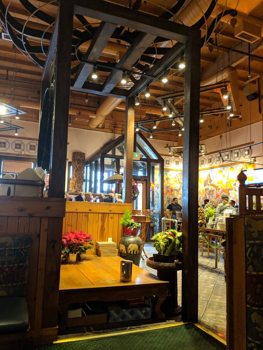 Lanna Thai Restaurant | restaurant | 7825 Evergreen Way, Everett, WA 98203, USA | 4254383888 OR +1 425-438-3888