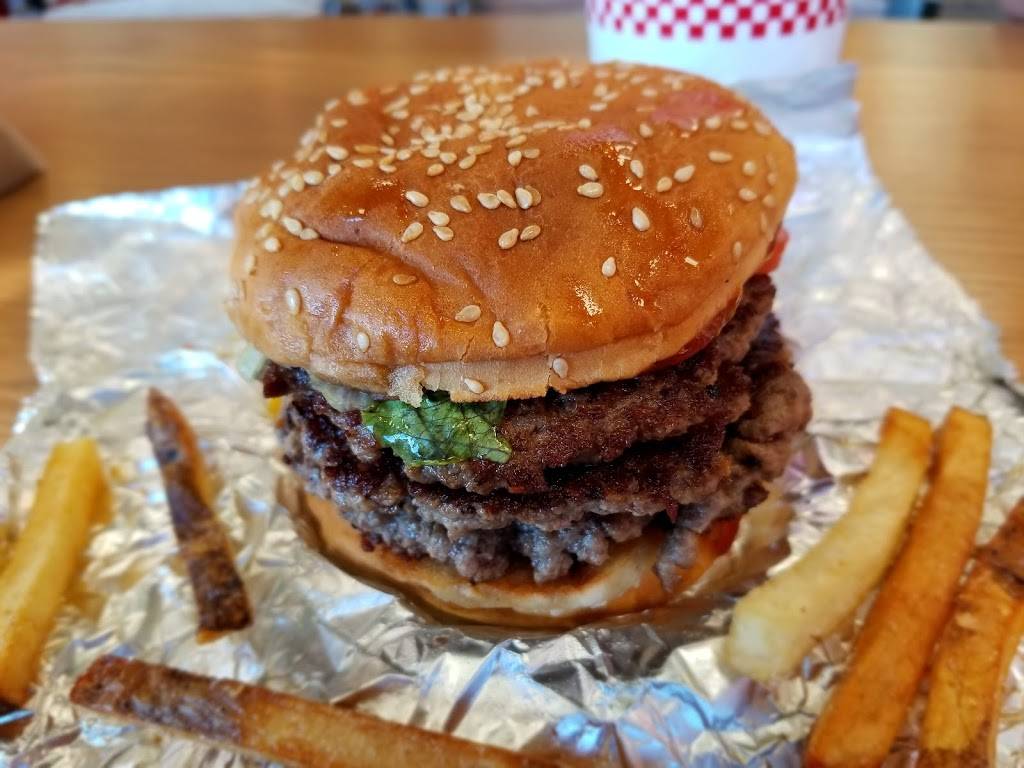 Five Guys | meal takeaway | 21 White Bridge Rd, Nashville, TN 37205, USA | 6156786025 OR +1 615-678-6025