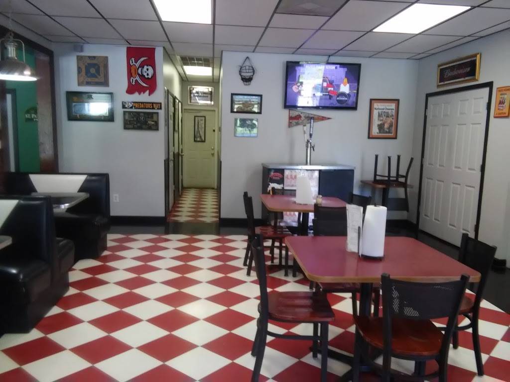 Toasted Dough Neighborhood Pizzeria | restaurant | 6805 TN-13, Erin, TN 37061, USA | 9312895151 OR +1 931-289-5151