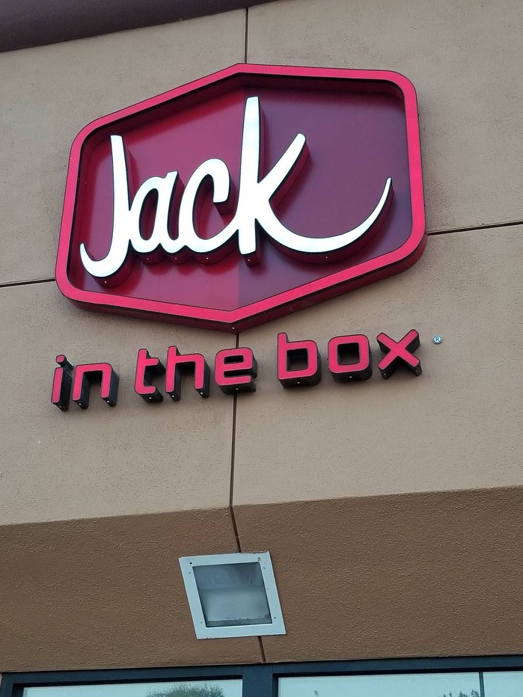 Jack in the Box | restaurant | 4900 W Ray Rd, Chandler, AZ 85226, USA | 4807754660 OR +1 480-775-4660