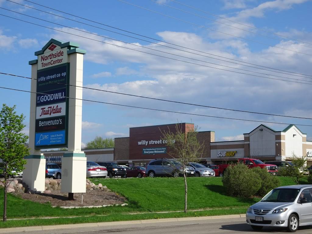 Subway | restaurant | 2813 N Sherman Ave, Madison, WI 53704, USA | 6082417827 OR +1 608-241-7827