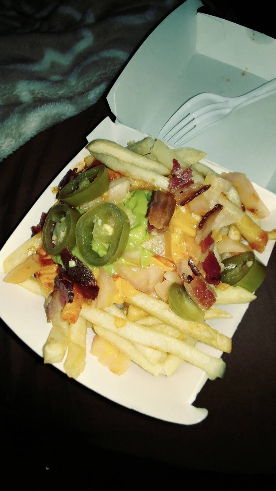 Wienerschnitzel | restaurant | 1175 E Walnut St, Ontario, CA 91761, USA | 9096731711 OR +1 909-673-1711