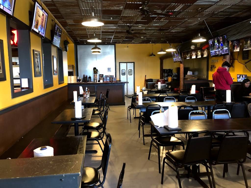 Crazy Cajun Seafood & Sports | restaurant | 9630 Jones Rd, Houston, TX 77065, USA | 2819555586 OR +1 281-955-5586