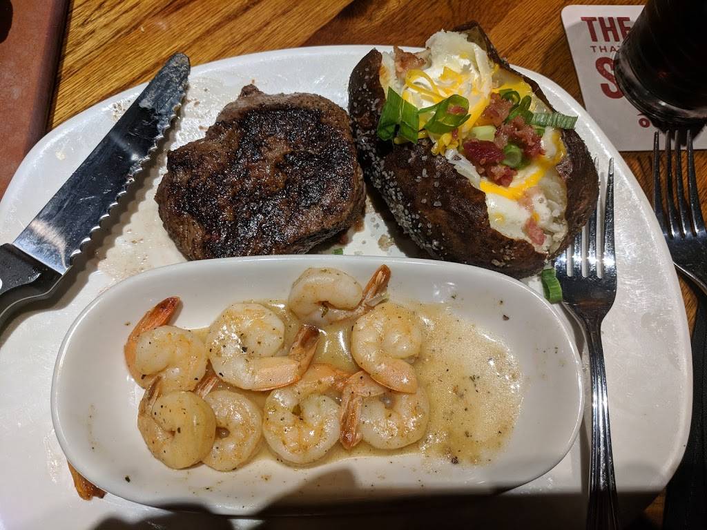 Outback Steakhouse | restaurant | 15765 Eureka Rd, Southgate, MI 48195, USA | 7342852314 OR +1 734-285-2314