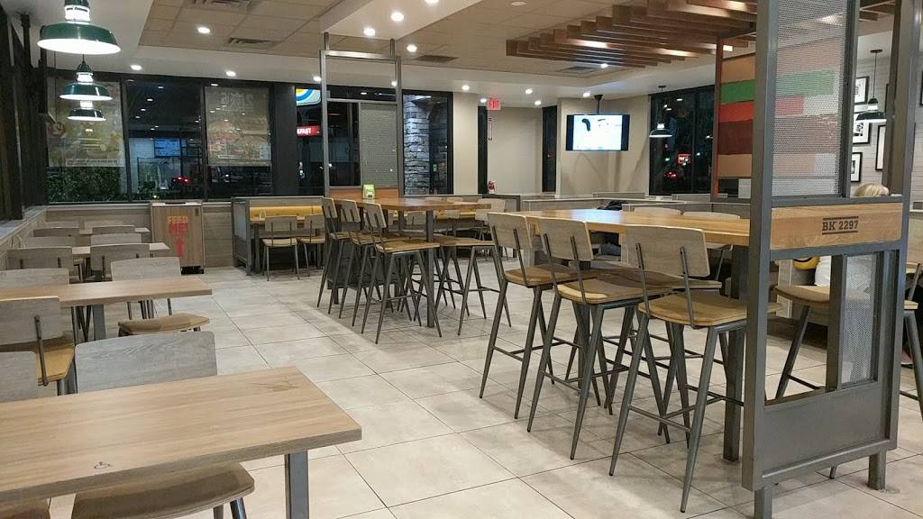 Burger King | restaurant | 2116 Whitesburg Dr, Huntsville, AL 35801, USA | 2565339751 OR +1 256-533-9751