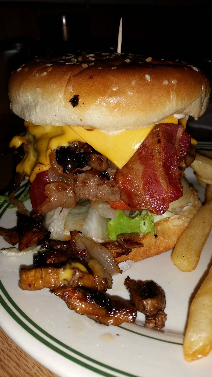 Nikkos Restaurant | restaurant | 340 23rd Ave, Oakland, CA 94606, USA | 5105331425 OR +1 510-533-1425