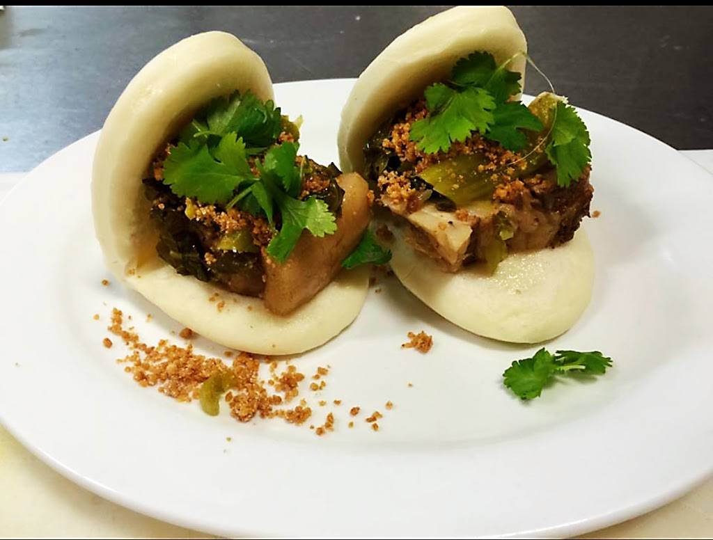 Ebisu | restaurant | 250 Warren Ave, East Providence, RI 02914, USA | 4014340037 OR +1 401-434-0037