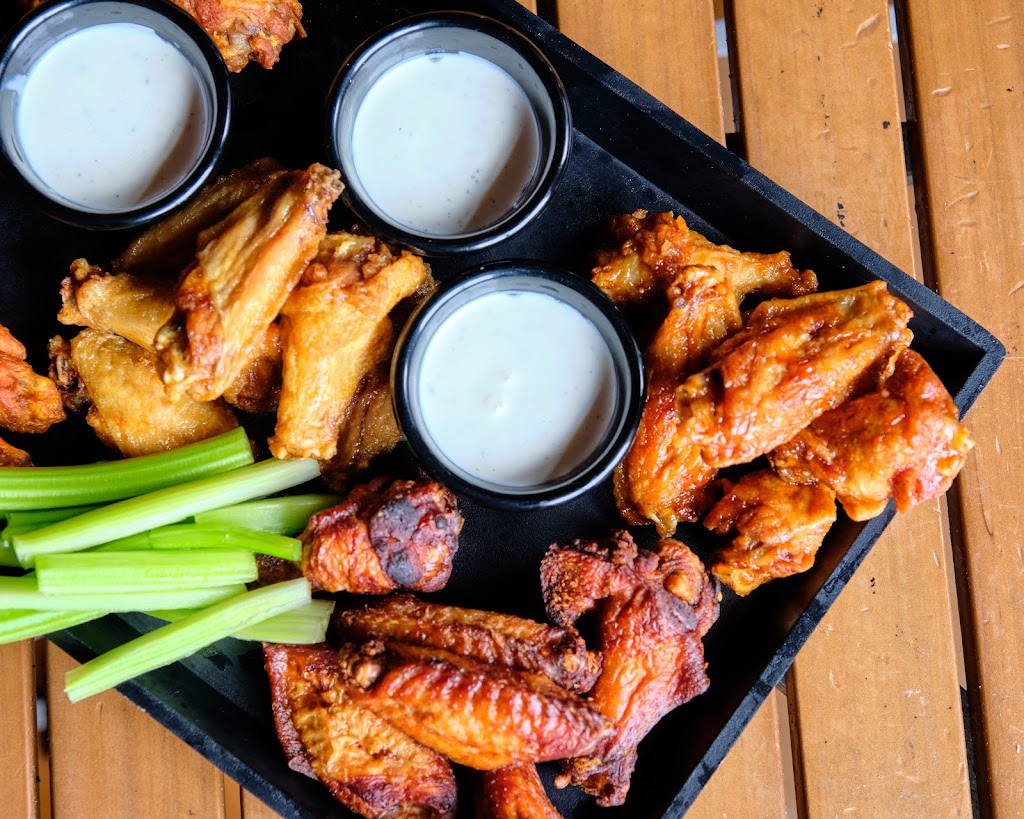 Wild Wing Cafe | restaurant | 8760 J M Keynes Dr, Charlotte, NC 28262, USA | 7043907443 OR +1 704-390-7443