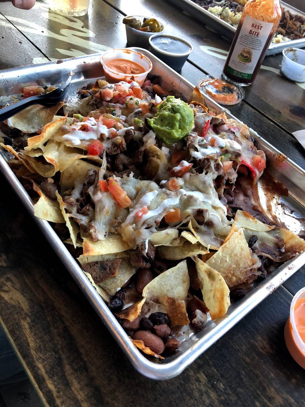 Caliente Southwest Grill | restaurant | 271 E 17th St, Costa Mesa, CA 92627, USA | 9495150909 OR +1 949-515-0909