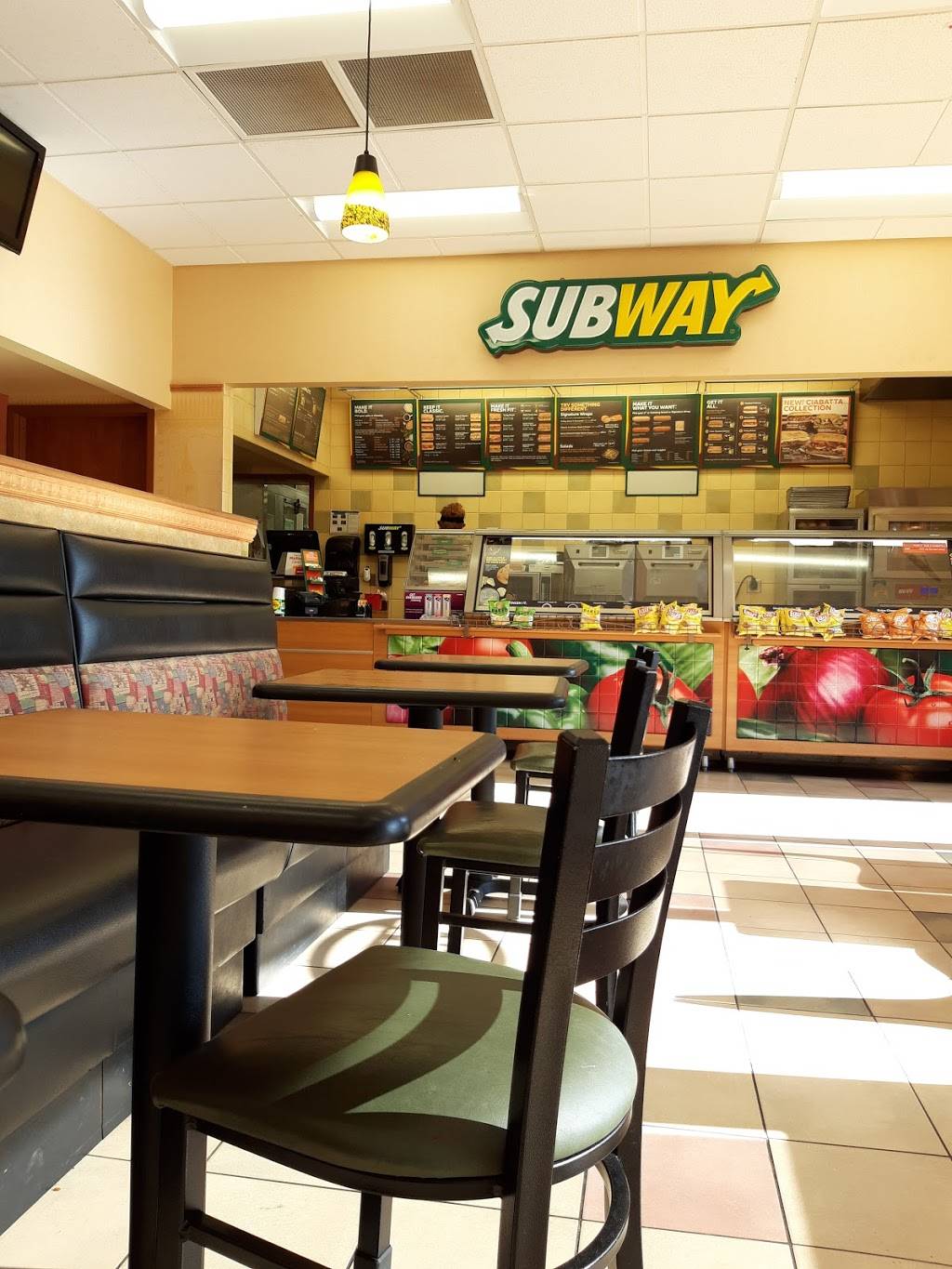Subway Restaurants | restaurant | 11650 Courthouse Blvd, Inver Grove Heights, MN 55077, USA | 6514382919 OR +1 651-438-2919