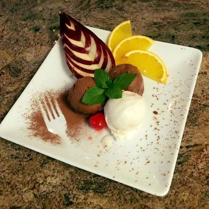 Restaurant Mikado Monkland | restaurant | 5515 Av de Monkland, Montréal, QC H4A 1C8, Canada | 5143693659 OR +1 514-369-3659