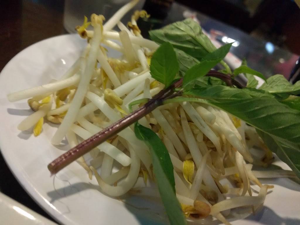 Pho Royal | restaurant | 6937 Federal Blvd, Lemon Grove, CA 91945, USA | 6195890668 OR +1 619-589-0668