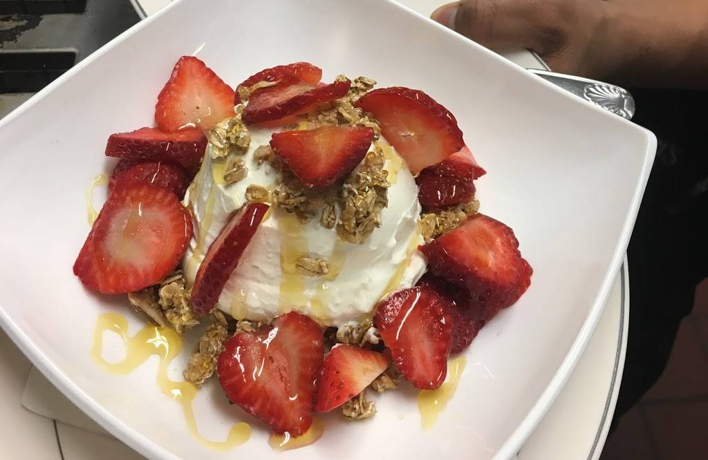 Dimitris Diner | restaurant | 16 Prospect St, Ridgefield, CT 06877, USA | 2034385338 OR +1 203-438-5338