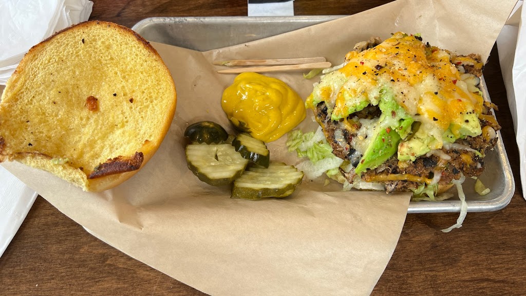 Stoneys Winter Park | restaurant | 120 Parry Peak Way, Parshall, CO 80468, USA | 9703637744 OR +1 970-363-7744