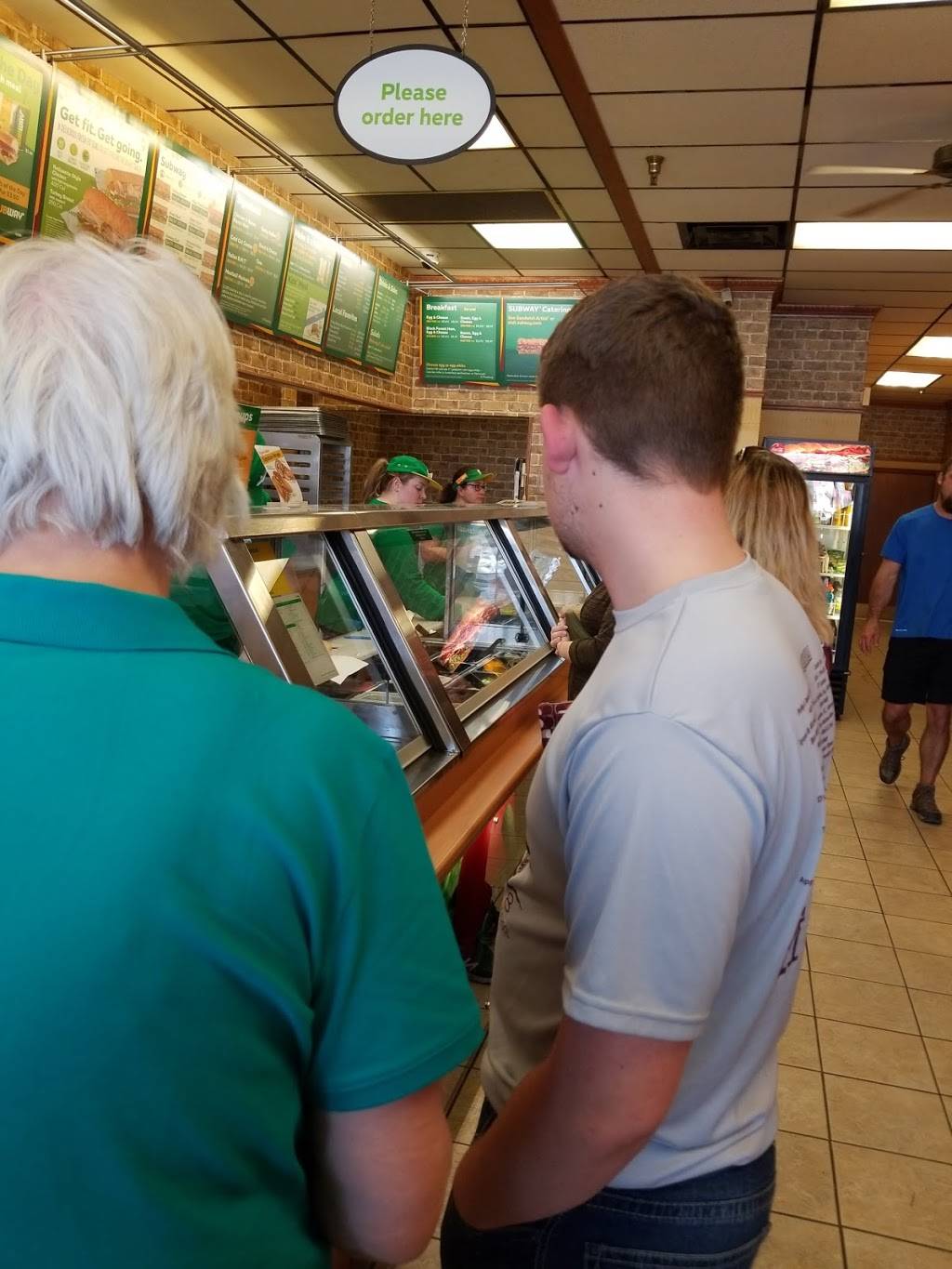 Subway | restaurant | 215 Commonwealth Dr, Wytheville, VA 24382, USA | 2762284848 OR +1 276-228-4848