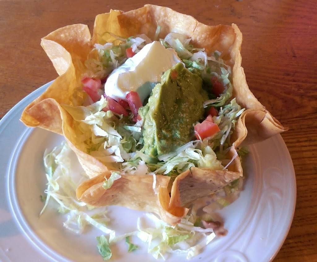 El Chino Mexican Restaurant | restaurant | 2525 Soquel Dr # A, Santa Cruz, CA 95065, USA | 8314767175 OR +1 831-476-7175