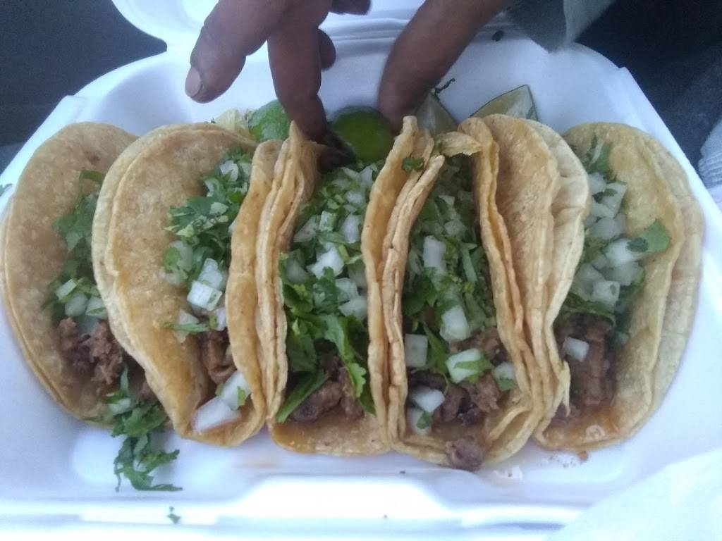 Los Tacos Paco | restaurant | 2516 E Pontiac St, Fort Wayne, IN 46803, USA | 2607449444 OR +1 260-744-9444