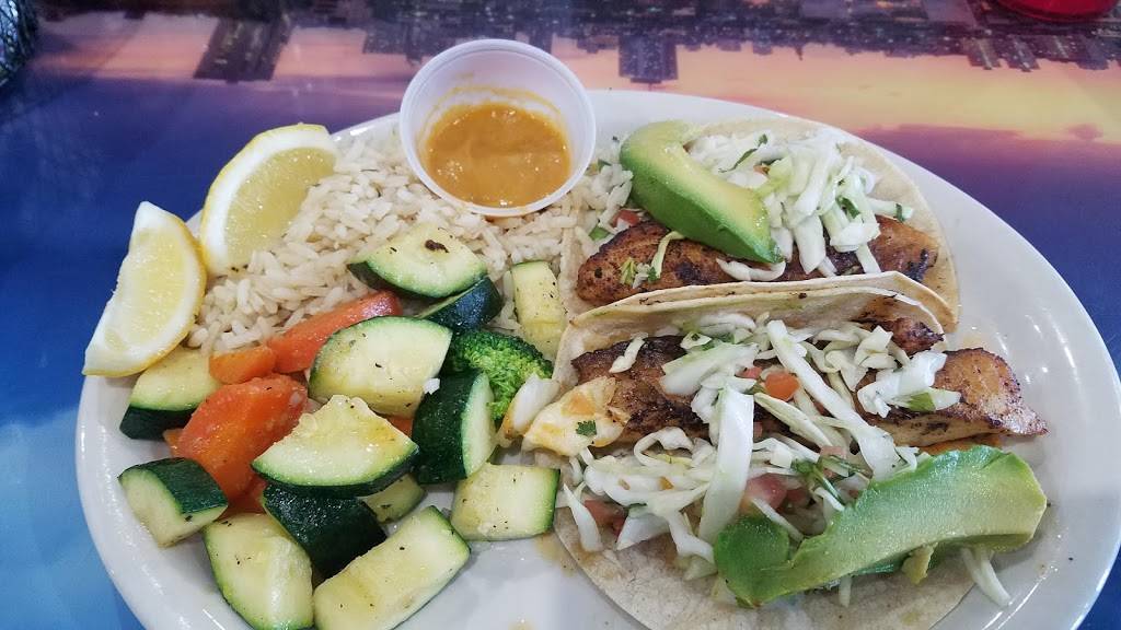 Fish and Tails Oyster Bar | restaurant | 807 S Central Expy, Richardson, TX 75080, USA | 9727739122 OR +1 972-773-9122