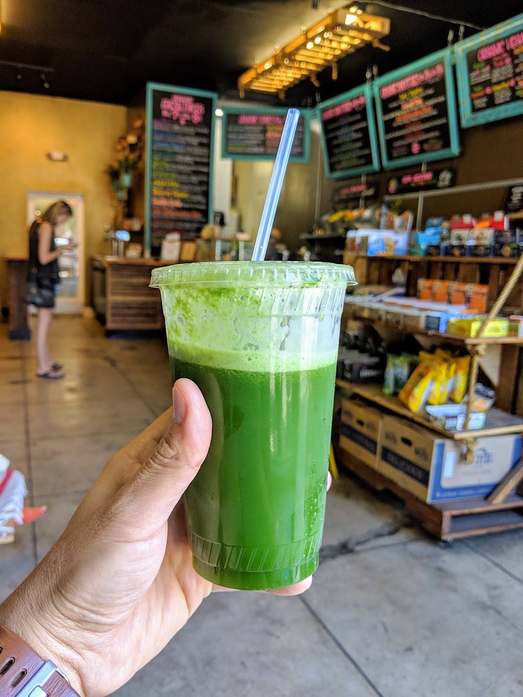 Glowing Juices / Vegan Market | restaurant | 1557 Echo Park Ave, Los Angeles, CA 90026, USA | 2135370680 OR +1 213-537-0680