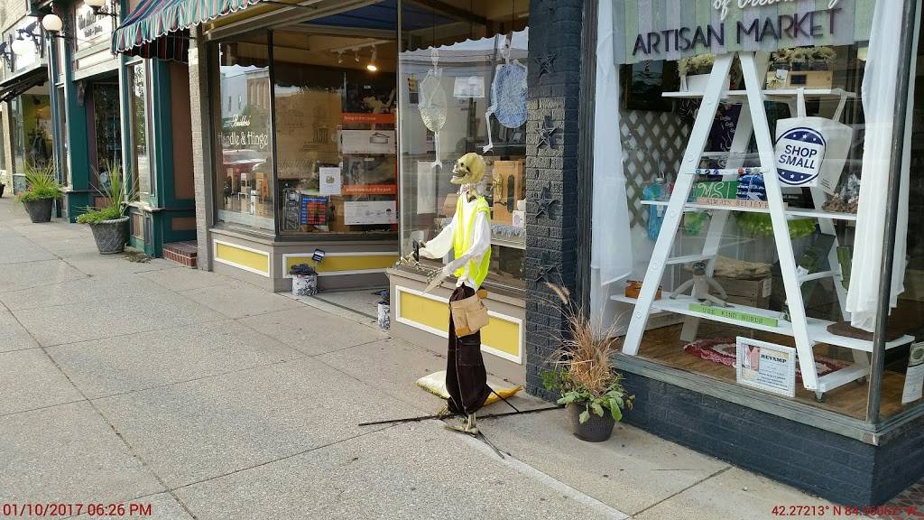 Mikes Place | restaurant | 116 W Michigan Ave, Marshall, MI 49068, USA | 2697890775 OR +1 269-789-0775