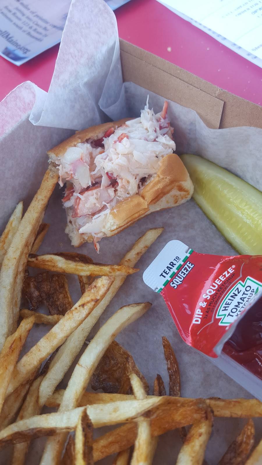 Ericas Seafood | restaurant | 505 Basin Point Rd, Harpswell, ME 04079, USA | 2078337354 OR +1 207-833-7354