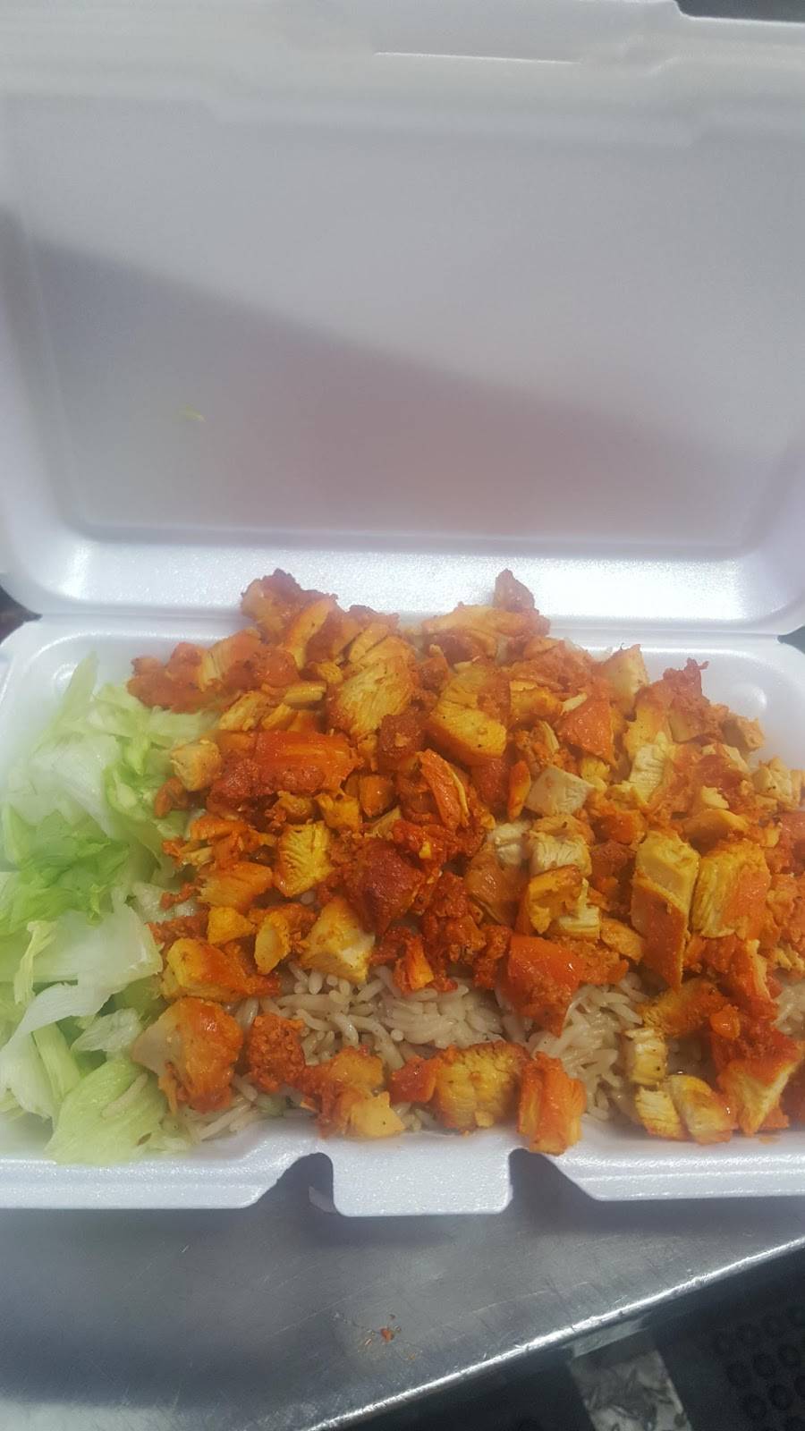 Shahs Halal Food | restaurant | 14th Ave & 132nd St, College Point, NY 11356, USA | 3473810411 OR +1 347-381-0411