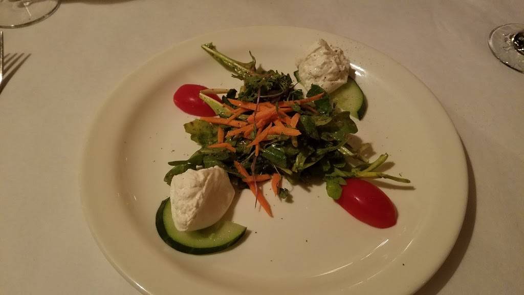 Marks Restaurant | restaurant | 616 Dolley Madison Rd, Greensboro, NC 27410, USA | 3363870410 OR +1 336-387-0410