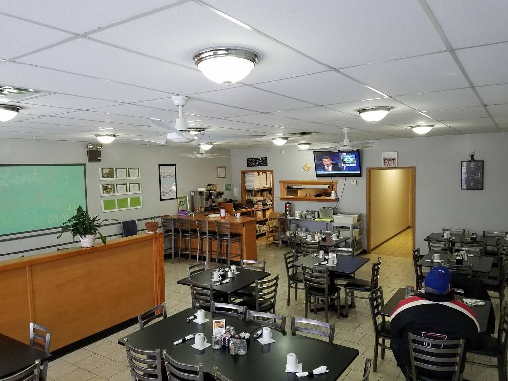 Palos Hills Pancake House | restaurant | 10719 S Roberts Rd, Palos Hills, IL 60465, USA | 7089749010 OR +1 708-974-9010