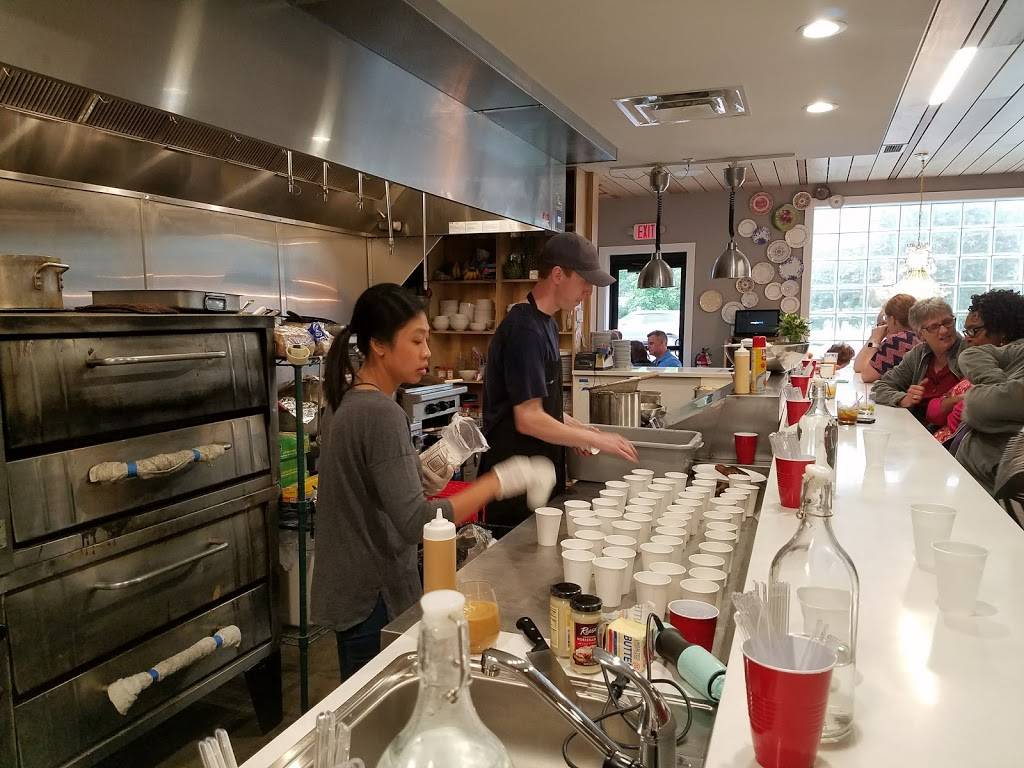 CWC, the Restaurant | restaurant | 1517 Springfield Pike, Cincinnati, OH 45215, USA | 5134073947 OR +1 513-407-3947