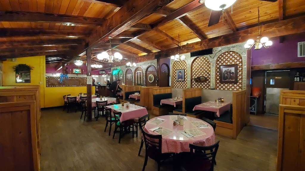 DeNicolas | restaurant | 3520 SE Powell Blvd, Portland, OR 97202, USA | 5032395221 OR +1 503-239-5221