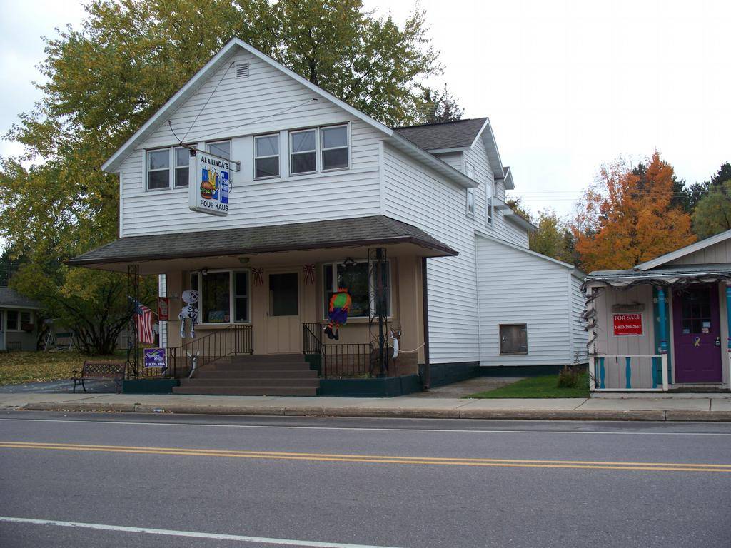 Pour Haus | restaurant | 15297 WI-32, Lakewood, WI 54138, USA | 7152766637 OR +1 715-276-6637