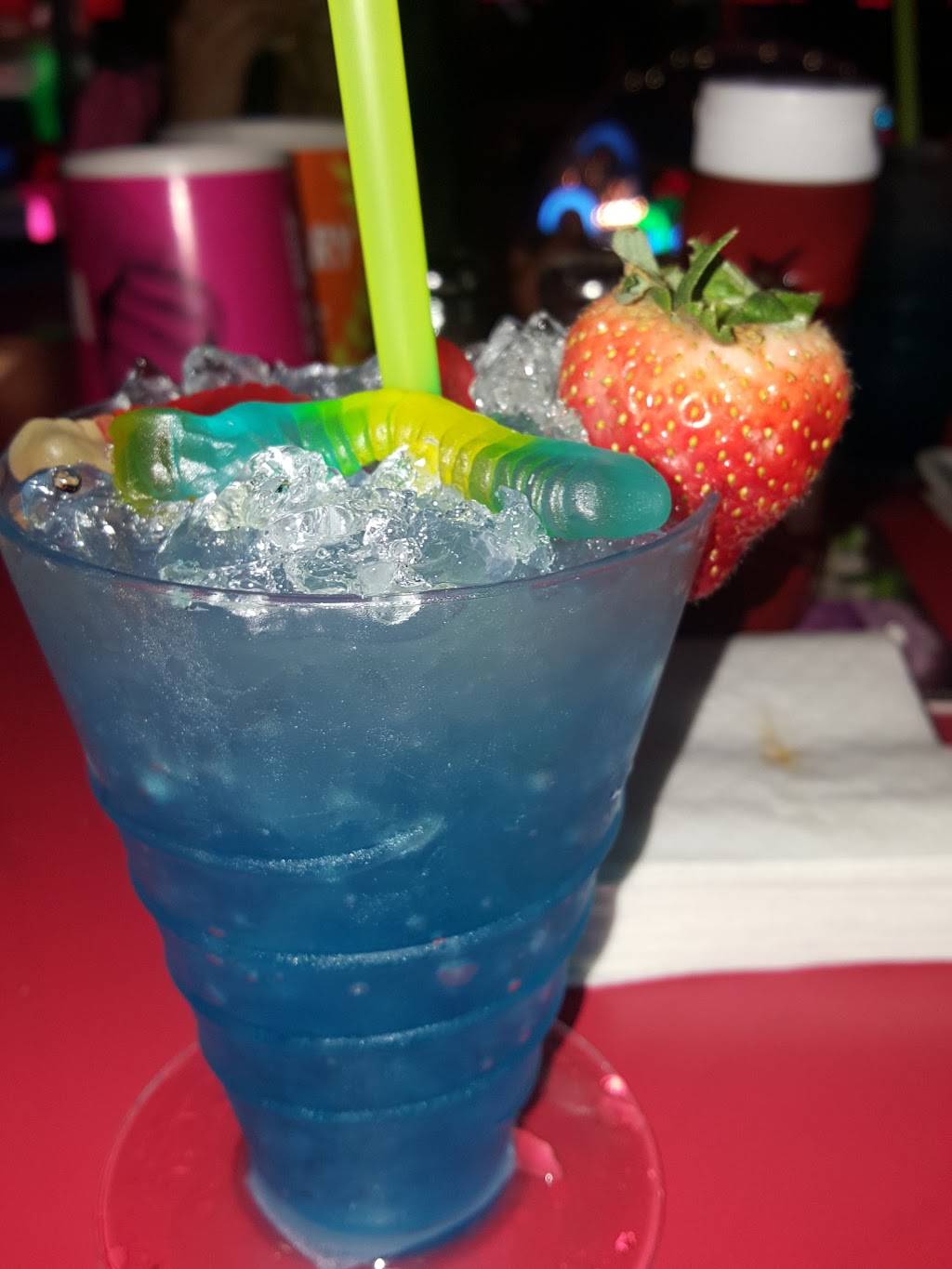 Dave & Busters | restaurant | 325 N Christopher Columbus Blvd, Philadelphia, PA 19106, USA | 2154131951 OR +1 215-413-1951