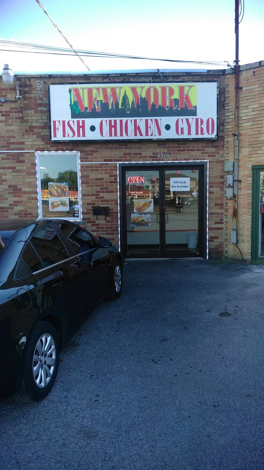 New York Fish & Chicken Gyro | restaurant | 5110 N Belt W, Belleville, IL 62226, USA | 6182221700 OR +1 618-222-1700
