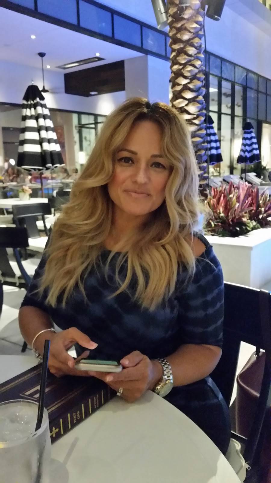 Cousins Maine Lobster | restaurant | 1449 W Loop S, Houston, TX 77027, USA | 8323716014 OR +1 832-371-6014