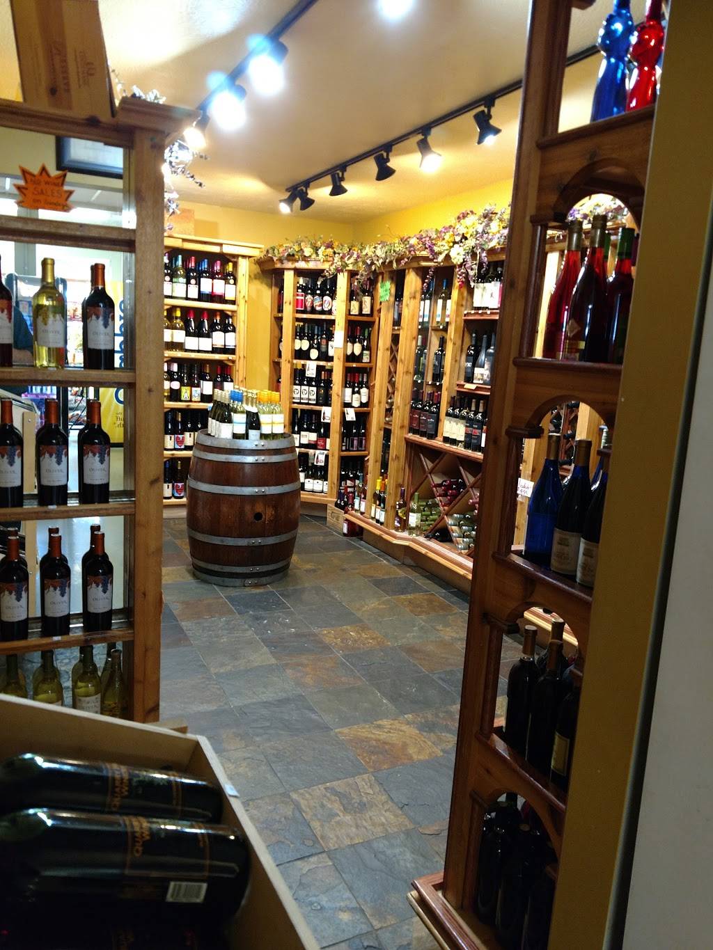 Smokin Joes Pizza | restaurant | 4303 OH-60, Vermilion, OH 44089, USA | 4409674070 OR +1 440-967-4070