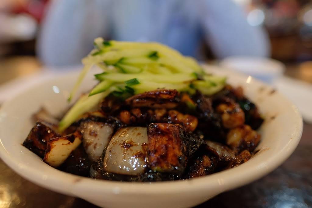 San Tung | restaurant | 1031 Irving St, San Francisco, CA 94122, USA | 4152420828 OR +1 415-242-0828