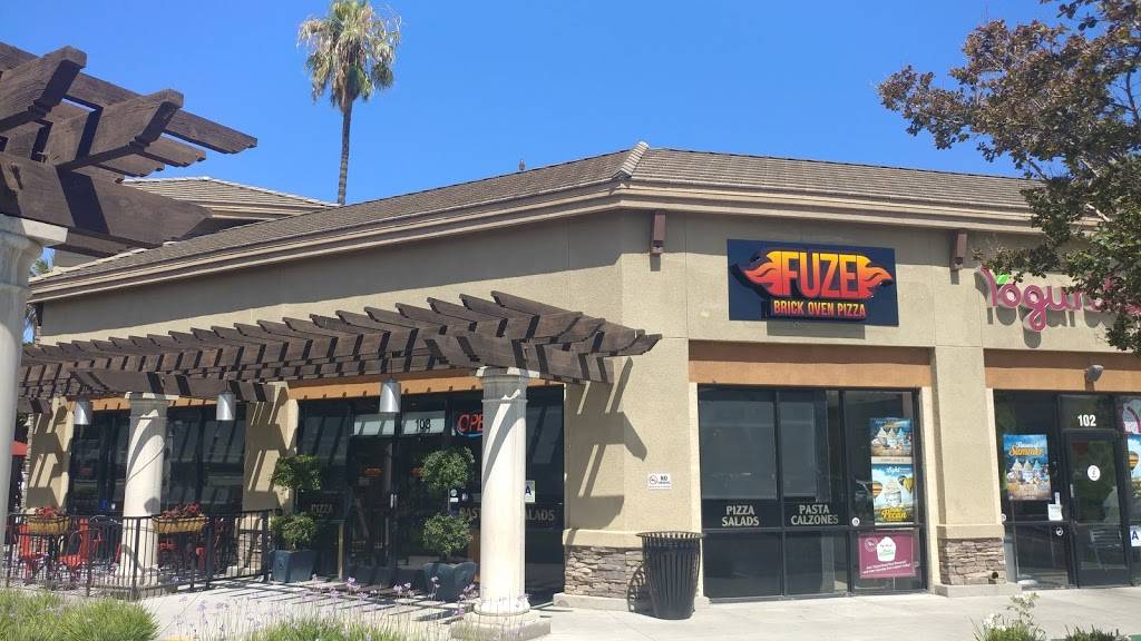 Fuze Pizza | restaurant | 135 E Ontario Ave #103, Corona, CA 92879, USA | 9512722211 OR +1 951-272-2211
