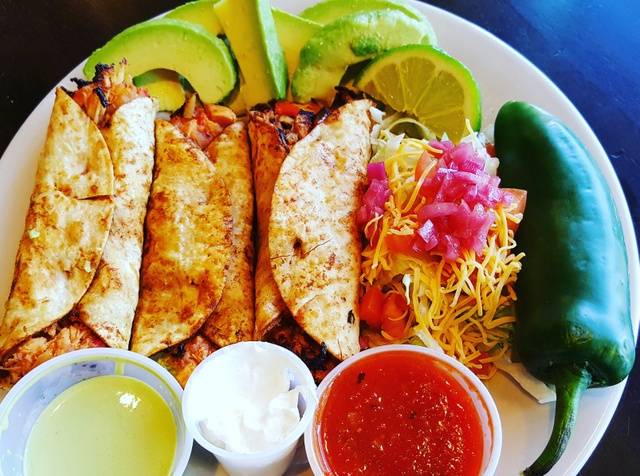 Chickens Road | restaurant | 2975 Merrick Rd B, Bellmore, NY 11710, USA | 5162215222 OR +1 516-221-5222