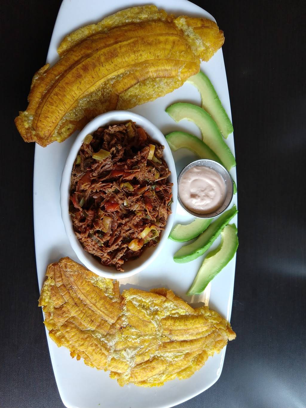 La Colombiana Restaurante | restaurant | 2495 Commons Blvd, Beavercreek, OH 45431, USA | 9373068096 OR +1 937-306-8096