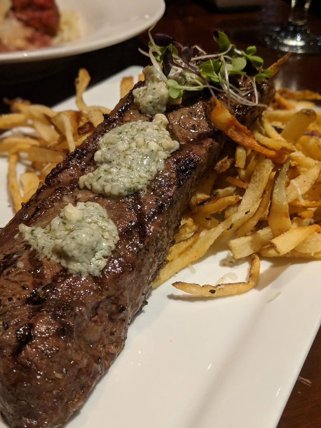 Sofia Italian Steakhouse | restaurant | 1430 VFW Pkwy, West Roxbury, MA 02132, USA | 6174692600 OR +1 617-469-2600