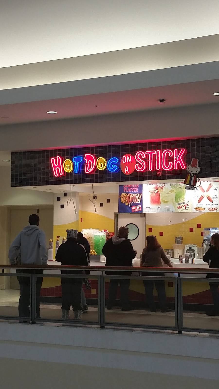 Hot Dog on a Stick | restaurant | Westfield Solano,1350, Travis Blvd Ste 1515, Fairfield, CA 94533, USA | 7074341863 OR +1 707-434-1863