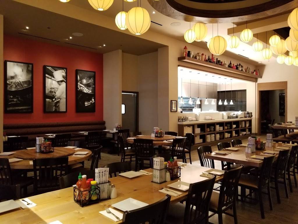 California Noodle House | restaurant | 12 E Ogden Ave, Las Vegas, NV 89101, USA | 7023882680 OR +1 702-388-2680