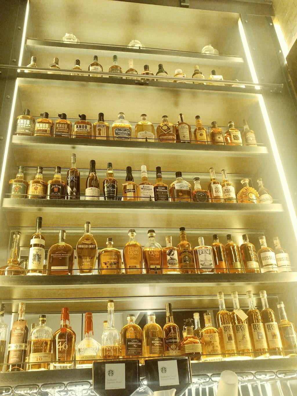 Stella Van Buren | restaurant | 550 N Van Buren St, Milwaukee, WI 53202, USA | 4148475622 OR +1 414-847-5622