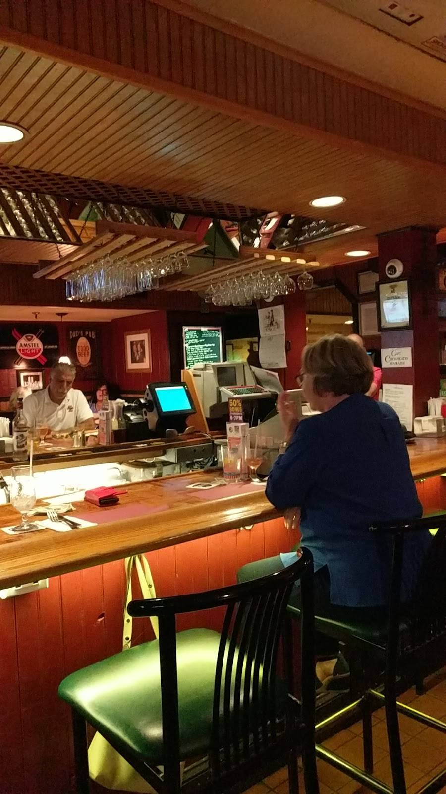 Healys Inn | restaurant | 54 Broadway # 1, Greenlawn, NY 11740, USA | 6317542700 OR +1 631-754-2700