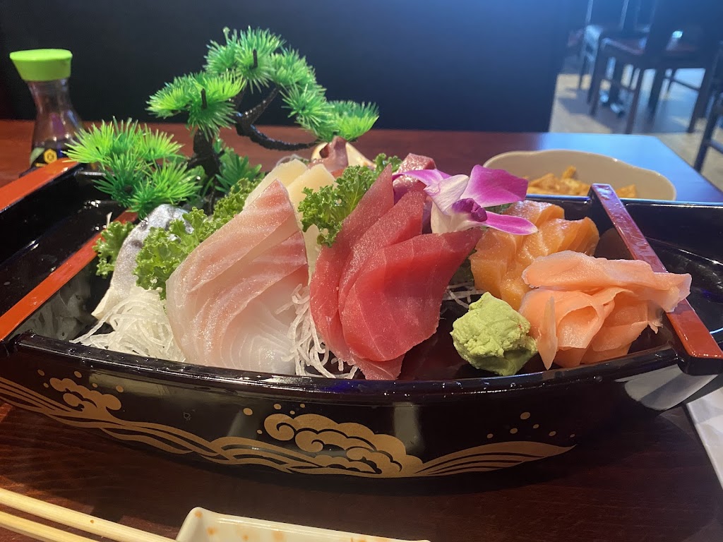 Red Bowl Asian Bistro | meal takeaway | 2377 S Woodland Blvd, DeLand, FL 32724, USA | 3868888111 OR +1 386-888-8111