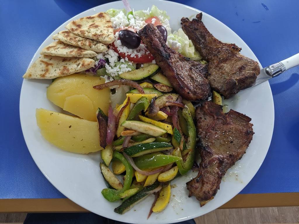 Stavros Greek Restaurant & Lounge | restaurant | 11 Pearl St, Mississauga, ON L5M 1X1, Canada | 9058129696 OR +1 905-812-9696