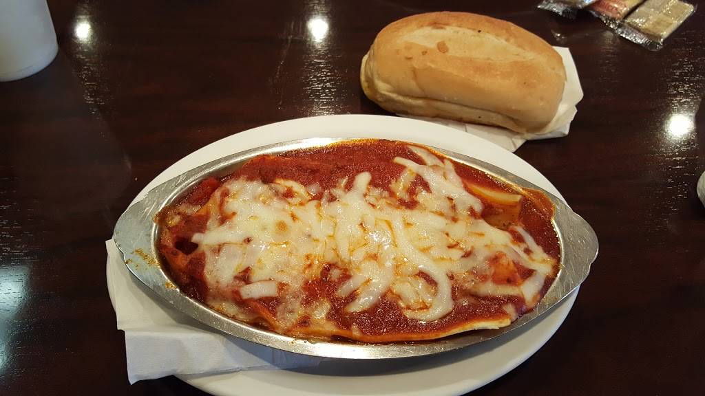 O Sole Mio Pizzeria | restaurant | 1018 Bill Tuck Hwy, South Boston, VA 24592, USA | 4345751270 OR +1 434-575-1270